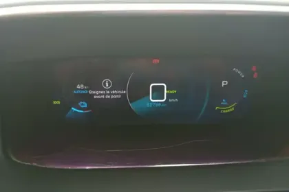 Photo 113 Peugeot 2008  Electrique 136 ch