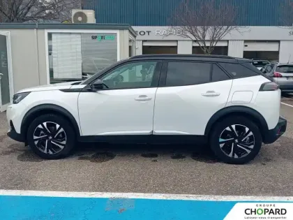 Photo 63 Peugeot 2008  Electrique 136 ch