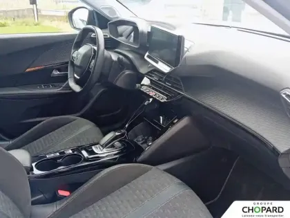 Photo 44 Peugeot 2008  Electrique 136 ch