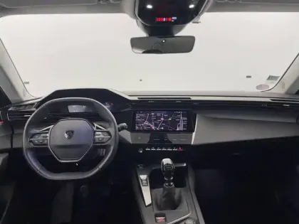 Photo 29 Peugeot 308  PureTech 130ch S&S BVM6