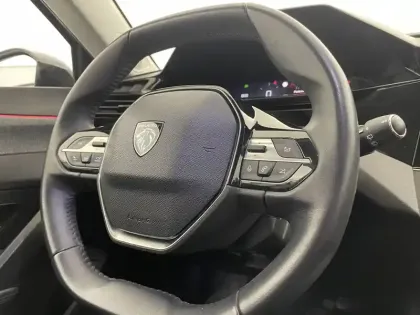 Photo 28 Peugeot 308  PureTech 130ch S&S BVM6