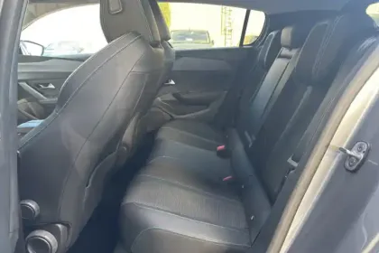 Photo 10 Peugeot 308  PureTech 130ch S&S BVM6