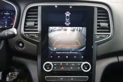 Photo 32 Renault Megane  IV Berline Blue dCi 115 EDC