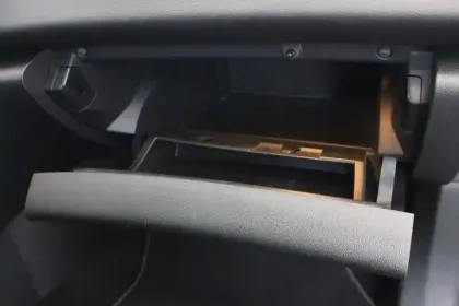 Photo 9 Renault Megane  IV Berline Blue dCi 115 EDC