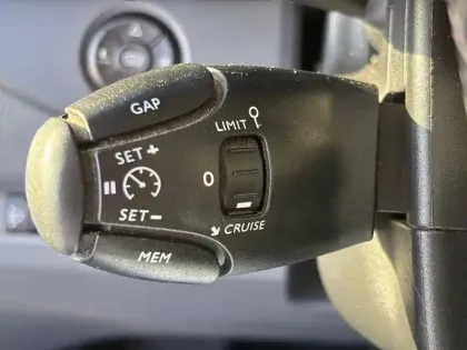 Photo 18 Peugeot Expert Gén. III Ph1 NG Asphalt 1