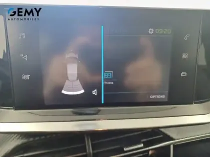 Photo 20 Peugeot 208  Electrique 50 kWh 136ch