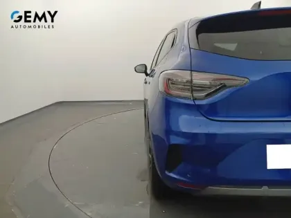 Photo 16 Renault Clio  E-Tech full hybrid 145 ch GSR2