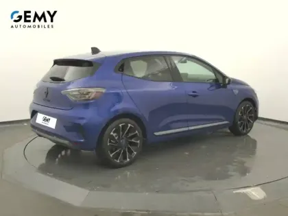 Photo 17 Renault Clio  E-Tech full hybrid 145 ch GSR2