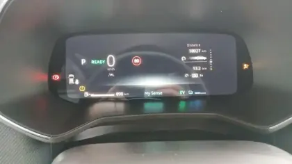 Photo 10 Renault Clio  E-Tech full hybrid 145 ch GSR2