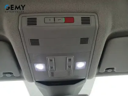 Photo 29 Volkswagen T-roc Gén. I Ph1 Carat 5