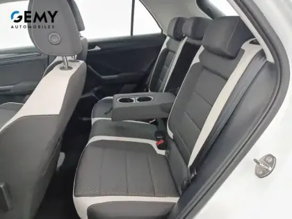 Photo 24 Volkswagen T-roc Gén. I Ph1 Carat 5