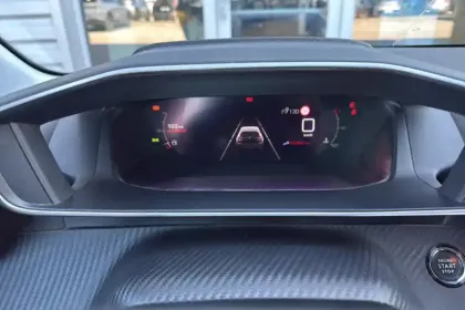 Photo 54 Peugeot 208  BlueHDi 100 S&S BVM6