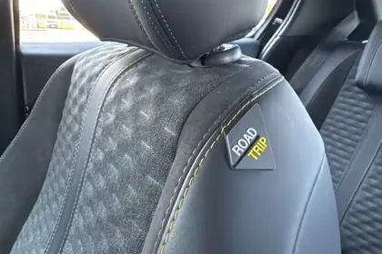 Photo 73 Peugeot 208  BlueHDi 100 S&S BVM6