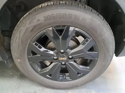 Photo 17 Dacia Jogger  Hybrid 140 7 places GSR2