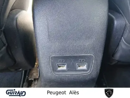 Photo 13 Peugeot 2008  PureTech 130 S&S EAT8