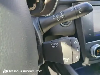 Photo 17 Renault Kadjar  TCe 140 FAP SL Graphite