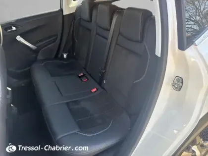 Photo 24 Peugeot 2008  1.2 PureTech 110ch S&S EAT6 Crossway