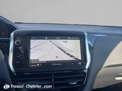 Photo 20 Peugeot 2008  1.2 PureTech 110ch S&S EAT6 Crossway