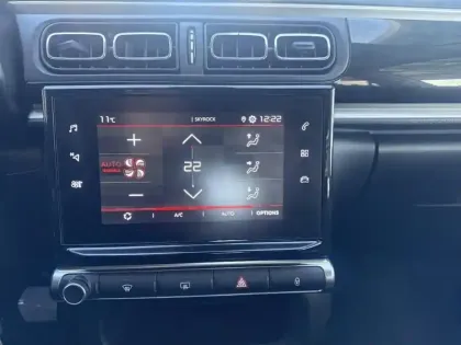 Photo 10 Citroën C3  PureTech 110 S&S EAT6 Shine