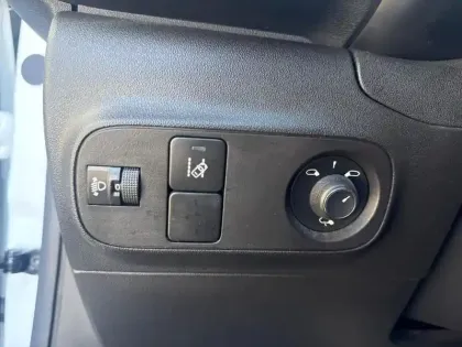 Photo 6 Citroën C3  PureTech 110 S&S EAT6 Shine