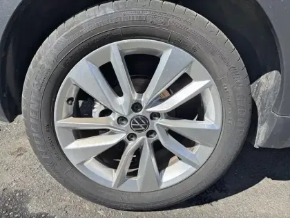 Photo 15 Volkswagen T-cross  1.0 TSI 116 Start/Stop DSG7 VW Edition