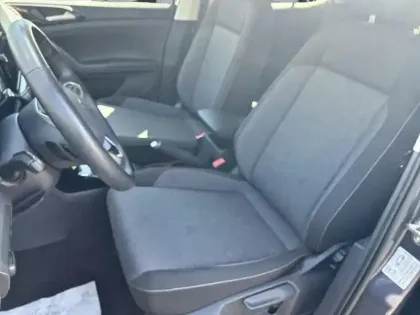 Photo 8 Volkswagen T-cross  1.0 TSI 116 Start/Stop DSG7 VW Edition