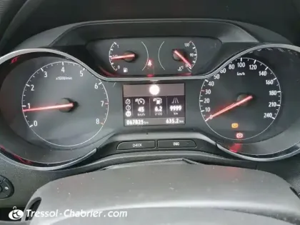 Photo 20 Opel Crossland X  1.2 Turbo 130 ch Ultimate