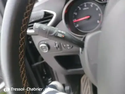 Photo 16 Opel Crossland X  1.2 Turbo 130 ch Ultimate