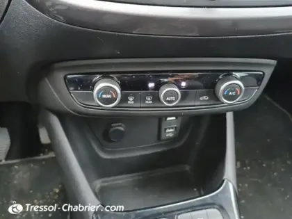 Photo 21 Opel Crossland X  1.2 Turbo 130 ch Ultimate