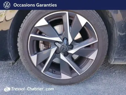 Photo 14 Peugeot 308  BlueHDi 130ch S&S BVM6 Allure Pack