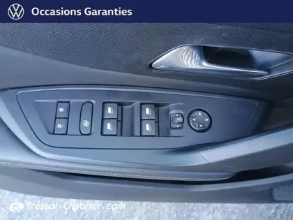 Photo 19 Peugeot 308  BlueHDi 130ch S&S BVM6 Allure Pack