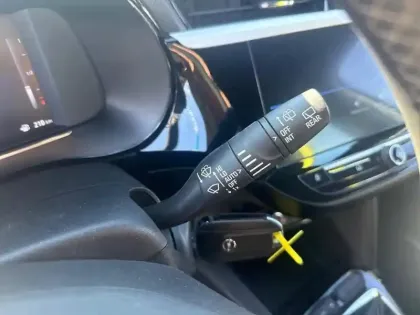 Photo 17 Opel Corsa Gén. VI Ph2 GS 5