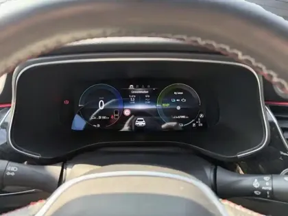 Photo 20 Renault Arkana  E-Tech hybride 145 R.S. Line Fast Track