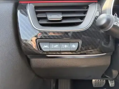 Photo 27 Renault Arkana  E-Tech hybride 145 R.S. Line Fast Track