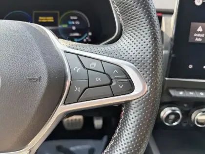 Photo 19 Renault Arkana  E-Tech hybride 145 R.S. Line Fast Track