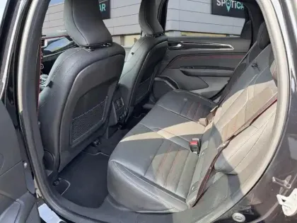 Photo 22 Renault Arkana  E-Tech hybride 145 R.S. Line Fast Track