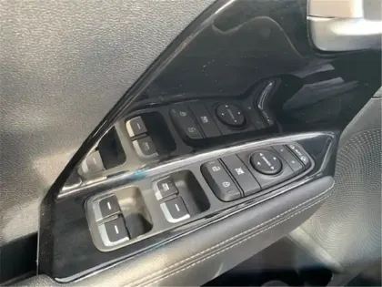 Photo 17 Kia Niro Gén. II Ph1 Active 5