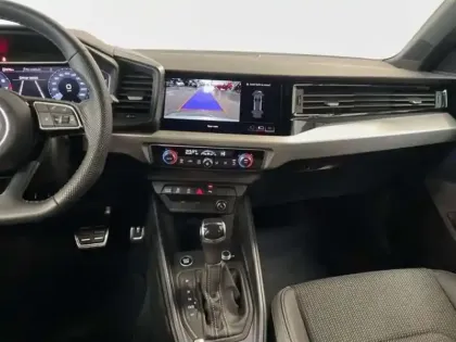 Photo 9 Audi A1 35 TFSI 150 ch S tronic 7 S line Plus