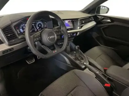 Photo 8 Audi A1 35 TFSI 150 ch S tronic 7 S line Plus