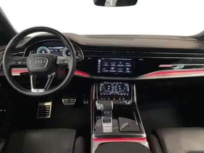 Photo 7 Audi Q8 60 TFSI e 490 Tiptronic 8 quattro Competition