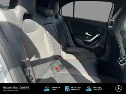 Photo 14 Mercedes Classe A 200 d AMG Line