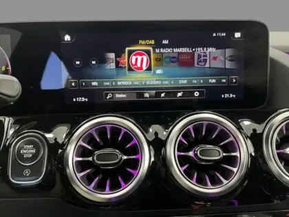 Photo 11 Mercedes GLA 200 d AMG Line