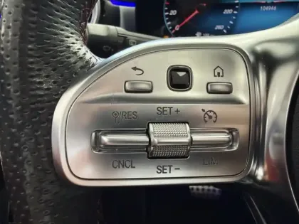 Photo 15 Mercedes CLA  200 d Shooting Brake AMG L