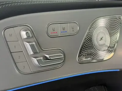 Photo 45 Mercedes GLE 400 e 4MATIC AMG Line