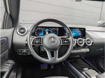Photo 11 Mercedes GLA 250 e 
