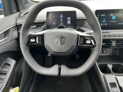 Photo 15 Mg 3 1.5 Hybrid+ 14 kW Luxury