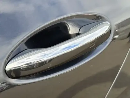 Photo 11 Mercedes Classe C  220 d Berline AMG Lin