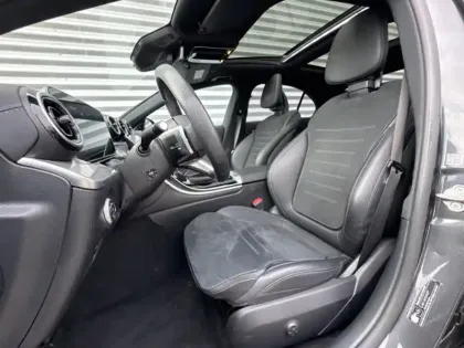 Photo 17 Mercedes Classe C  220 d Berline AMG Lin