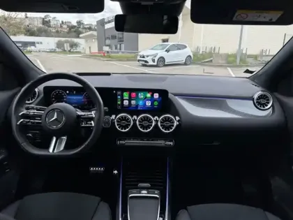 Photo 10 Mercedes GLA 200 d AMG Line