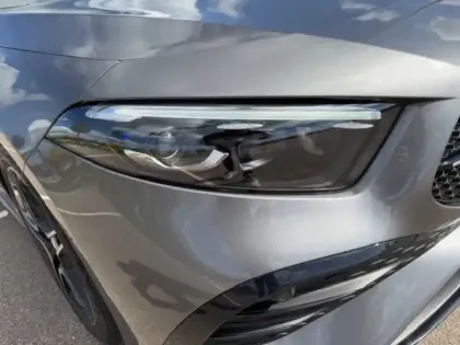 Photo 11 Mercedes Classe A 200 d AMG Line